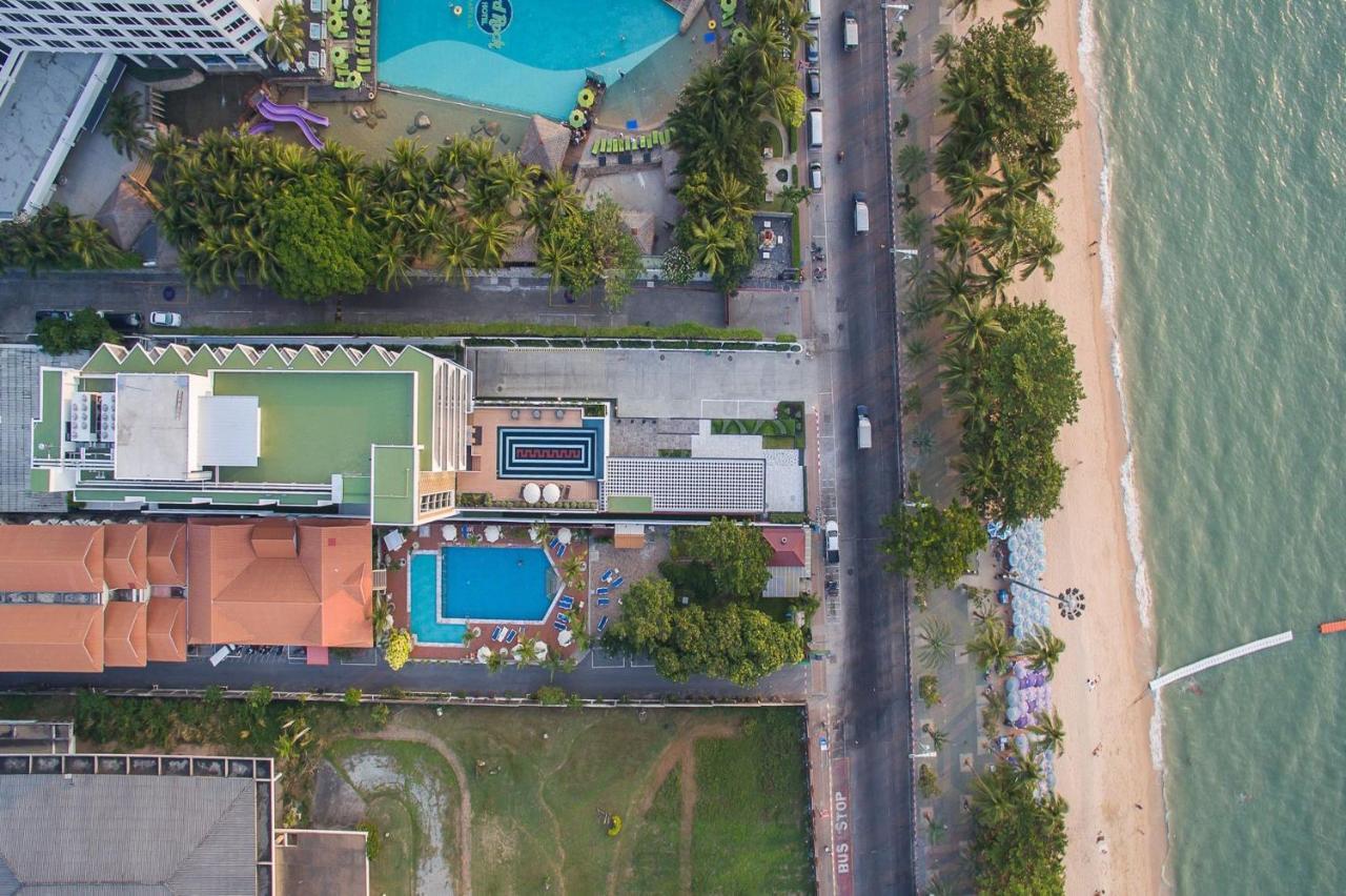 Mera Mare Pattaya Beach And Resort Exterior photo